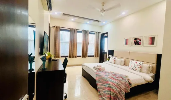 Apartments Near Cyber City and IGI Airport in Dwarka Expressway 2026